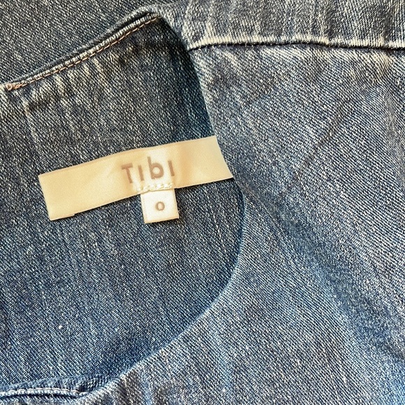 2022 summer Tibi Summer Denim Pleat Sleeve Top - Picture 3 of 4